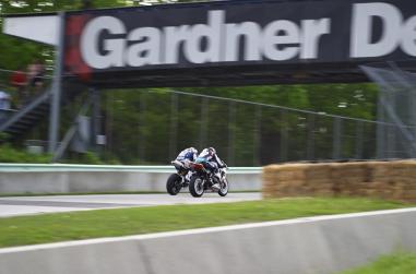 images/portfolio/artsie/landscape/Superbikes2.jpg